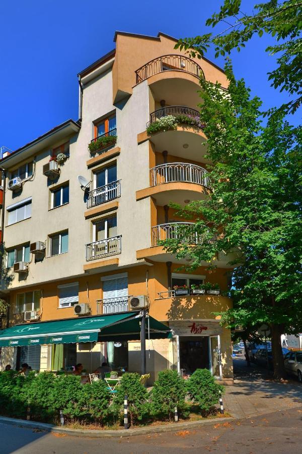 City Art Boutique Apartments 鲁塞 外观 照片