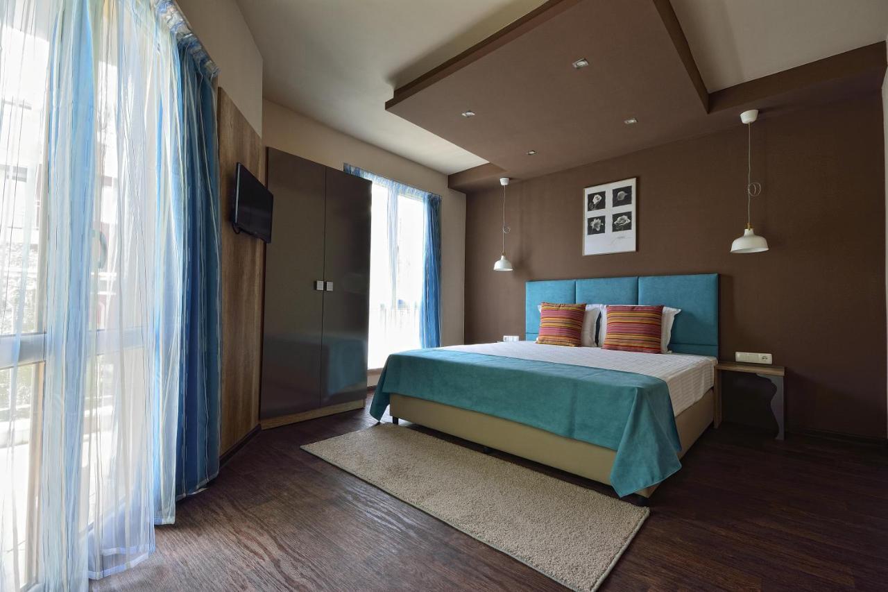 City Art Boutique Apartments 鲁塞 外观 照片